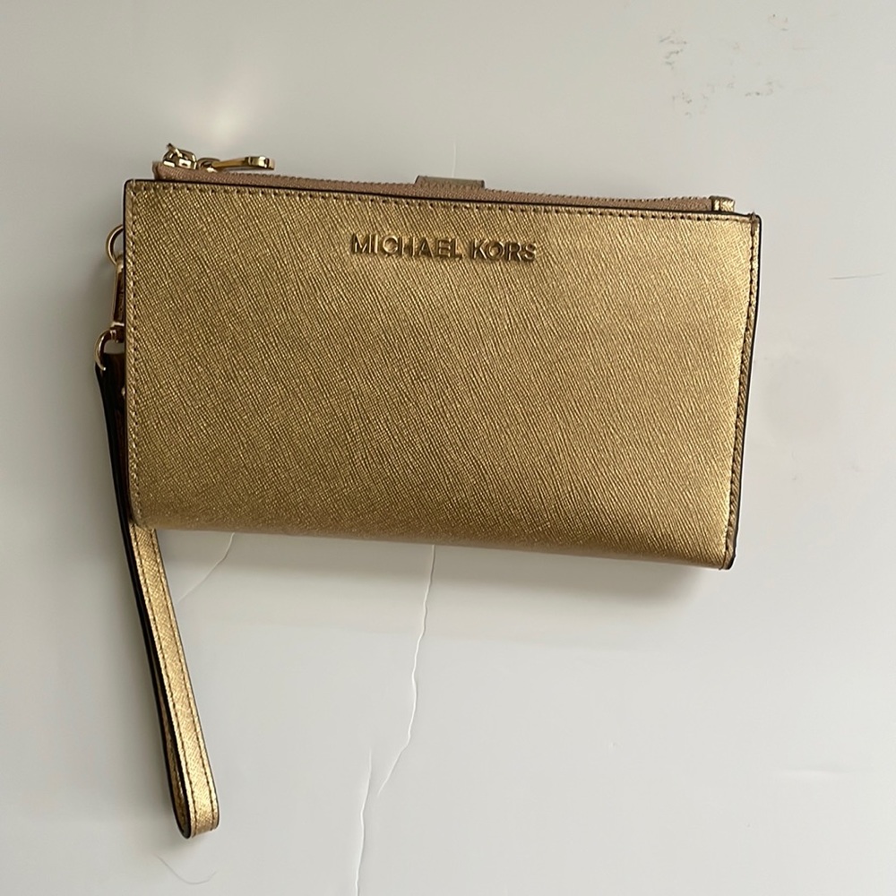 Micheal Kors Jet Set Double Zip Wristlet - Gold